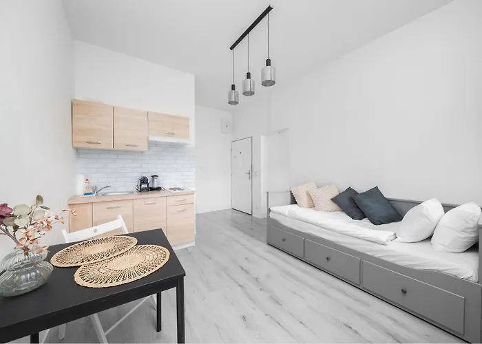 דירה Cozy Near