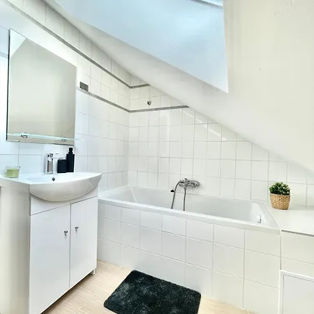 Cozy Near * Prague